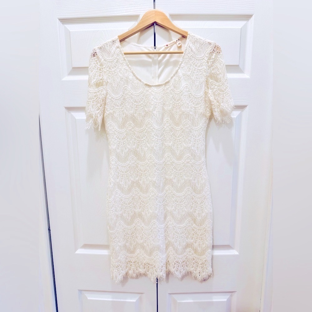 Chelsea & Violet Ivory Lace Sheath Dress Medium Fringe Coquette Coastal Cowgirl